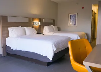 Holiday Inn Express & Suites Lakeland North - I-4 by IHG hotel thumbnail 2