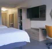 Holiday Inn Express & Suites Lakeland North - I-4 by IHG hotel detail image 3