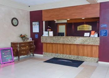 Howard Johnson by Wyndham Lakeland hotel thumbnail 7