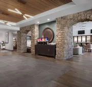 Hampton Inn & Suites Paso Robles hotel detail image 4