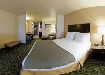 Holiday Inn Express Hotel & Suites Atascadero by IHG hotel thumbnail 3