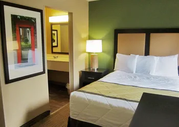 Extended Stay America Suites Greensboro Airport hotel thumbnail 4