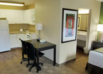 Extended Stay America Suites Greensboro Airport hotel thumbnail 5