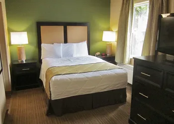 Extended Stay America Suites Greensboro Airport hotel thumbnail 3