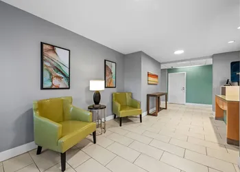 MainStay Suites Greensboro hotel thumbnail 5