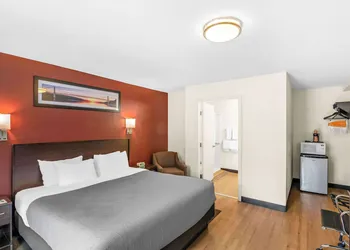 Quality Inn Queensbury - Lake George Area hotel thumbnail 5