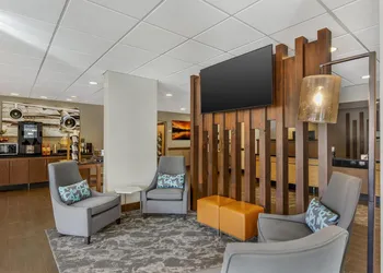 Best Western Plus Bellingham hotel thumbnail 2