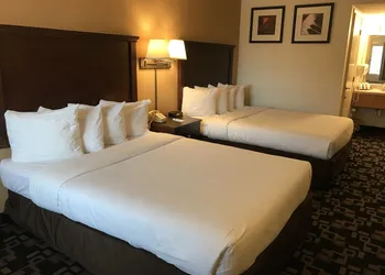 MorningGlory Inn & Suites hotel thumbnail 3