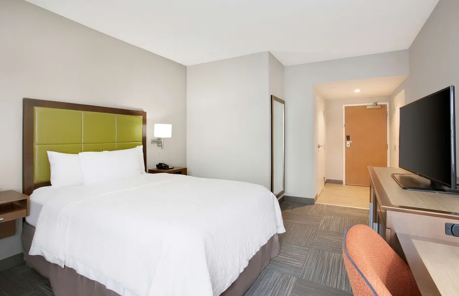 Hampton Inn by Hilton Middletown hotel detail image 6