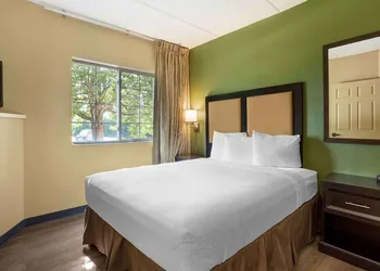 Studio 6 Extended Stay Fishkill Route 9 NY hotel thumbnail 8