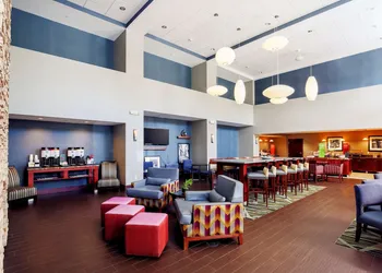 Hampton Inn & Suites Poughkeepsie hotel thumbnail 2