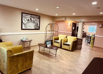 FairBridge Inn Express Nyack hotel thumbnail 4