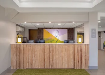 Spark by Hilton Fishkill hotel thumbnail 2