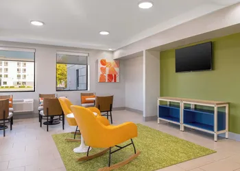 Spark by Hilton Fishkill hotel thumbnail 3