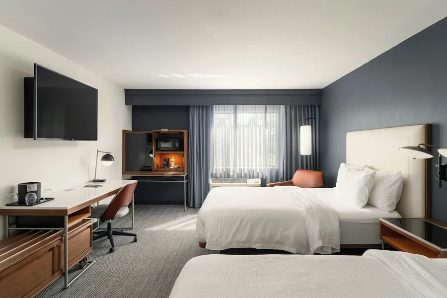 Courtyard by Marriott Gainesville FL hotel detail image 6