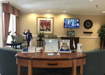 Baymont By Wyndham Gainesville I-75 hotel thumbnail 3