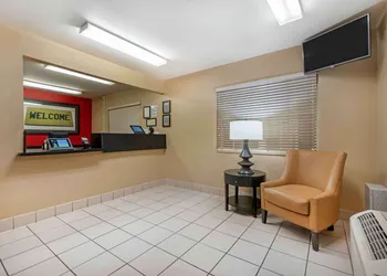 Extended Stay America Select Suites Gainesville I-75 hotel thumbnail 2