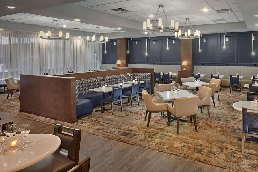 DoubleTree by Hilton Little Rock hotel detail image 2