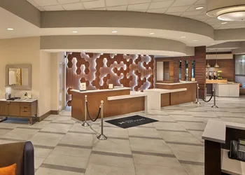 DoubleTree by Hilton Little Rock hotel thumbnail 3