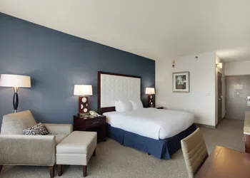 DoubleTree by Hilton Little Rock hotel thumbnail 5