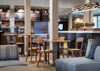 Courtyard by Marriott John Wayne Airport/Orange County hotel thumbnail 4