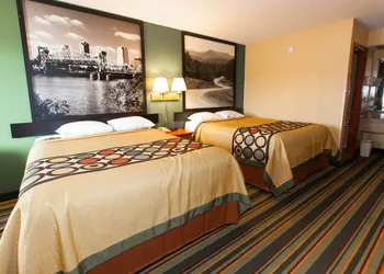 Super 8 by Wyndham Jacksonville AR hotel thumbnail 6