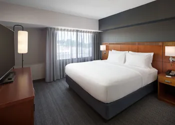 Courtyard By Marriott Shelton hotel thumbnail 6