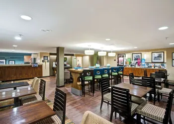 Hampton Inn Milford hotel thumbnail 5