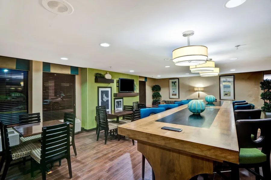 Hampton Inn Milford hotel detail image 6