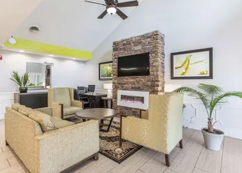 Quality Inn Gallatin - Nashville Metro hotel thumbnail 7