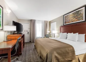 Quality Inn Gallatin - Nashville Metro hotel thumbnail 8