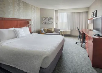 Courtyard by Marriott Wilmington Downtown hotel thumbnail 6