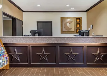 Comfort Inn & Suites Texas Hill Country hotel thumbnail 3