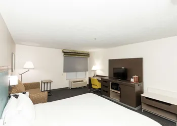 Hampton Inn Kerrville hotel thumbnail 6