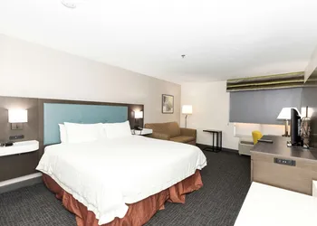 Hampton Inn Kerrville hotel thumbnail 7