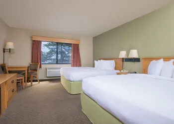 AmericInn by Wyndham Pampa - Event Center hotel thumbnail 8