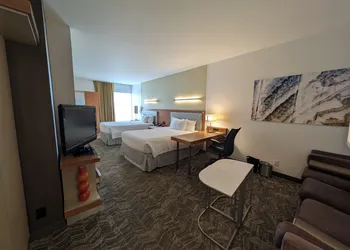 SpringHill Suites by Marriott Chicago Waukegan/Gurnee hotel thumbnail 4