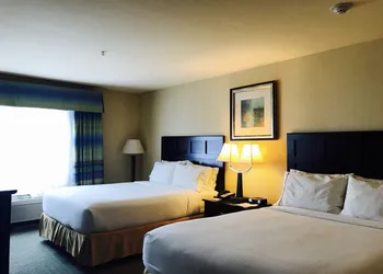 Holiday Inn Express Ft Bragg by IHG hotel thumbnail 3