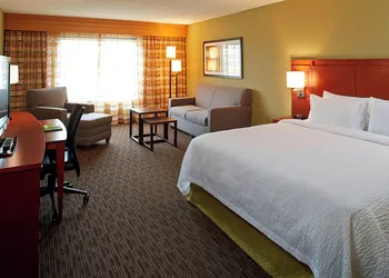Courtyard by Marriott Ithaca Airport/University hotel thumbnail 8