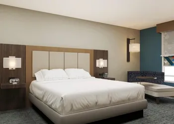 Holiday Inn Express Redding North by IHG hotel thumbnail 5