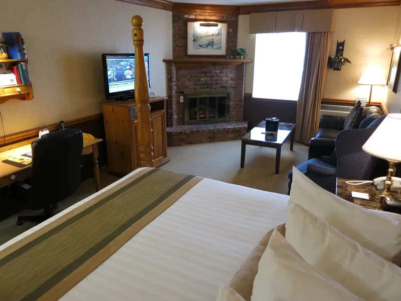 Best Western Fireside Inn hotel detail image 6