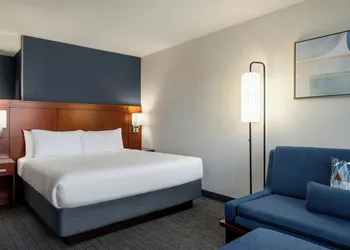 Courtyard by Marriott Burlington Mt. Holly Westampton hotel thumbnail 6