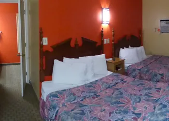 Coronada Inn and Suites hotel thumbnail 3