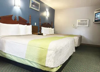 Coronada Inn and Suites hotel thumbnail 6