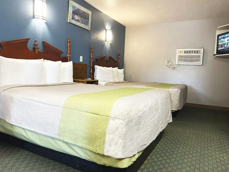 Coronada Inn and Suites hotel detail image 6