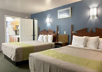 Coronada Inn and Suites hotel thumbnail 7