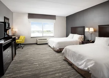 Hampton Inn & Suites Barrie hotel thumbnail 6