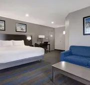 Days Inn by Wyndham Barrie hotel detail image 4