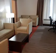 Holiday Inn Express Hotel & Suites Barrie by IHG hotel detail image 4