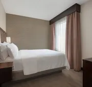 Holiday Inn Express Hotel & Suites Barrie by IHG hotel detail image 7